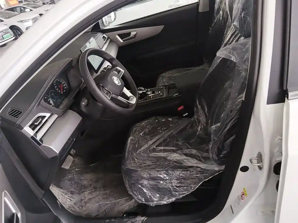 BYD Qin NEV — миниатюра 15