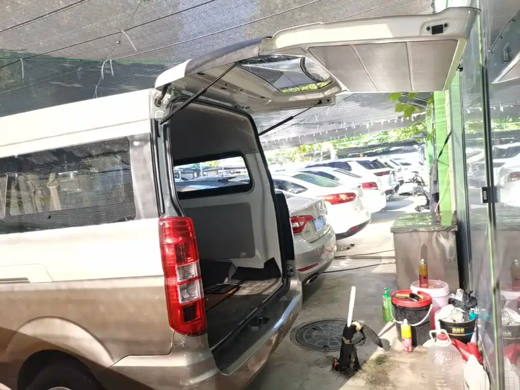 Jinbei Hiace S — миниатюра 19