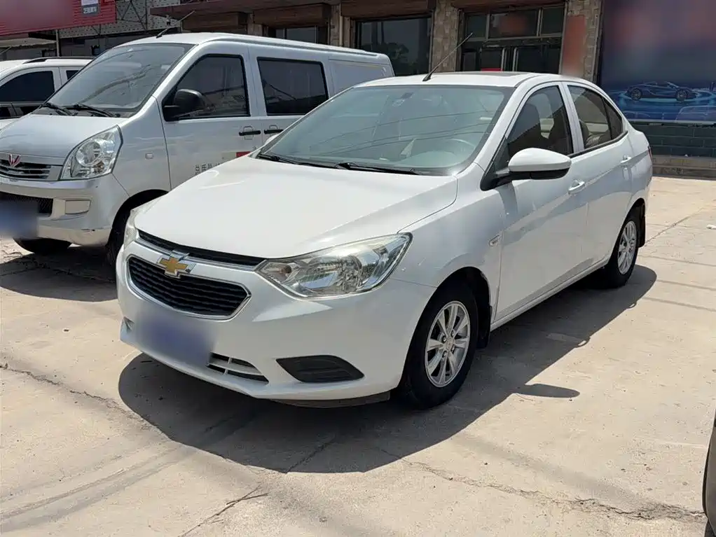 Chevrolet Sail 2015 Sail 3 1.5L Manual Li Auto Sunroof Edition