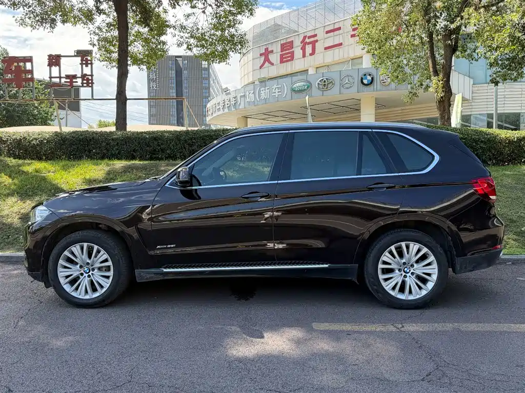 BMW X5 2017 xDrive28i