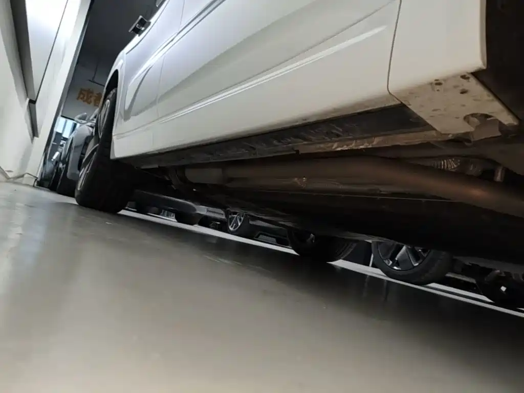 Li Auto Li L6 — миниатюра 21