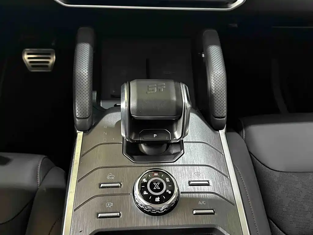 Jetour Traveller — миниатюра 8