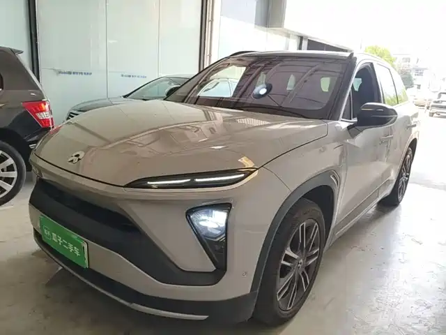 2020 Nio ES6