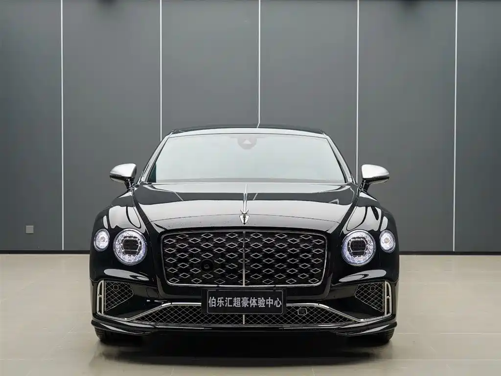 BENTLEY FLYING SPUR PLUG IN HYBRID