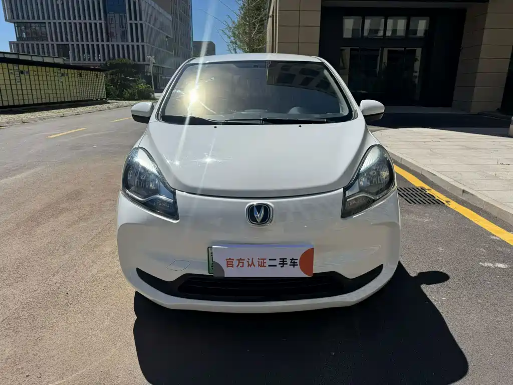 Changan Benben E-Star — миниатюра 2