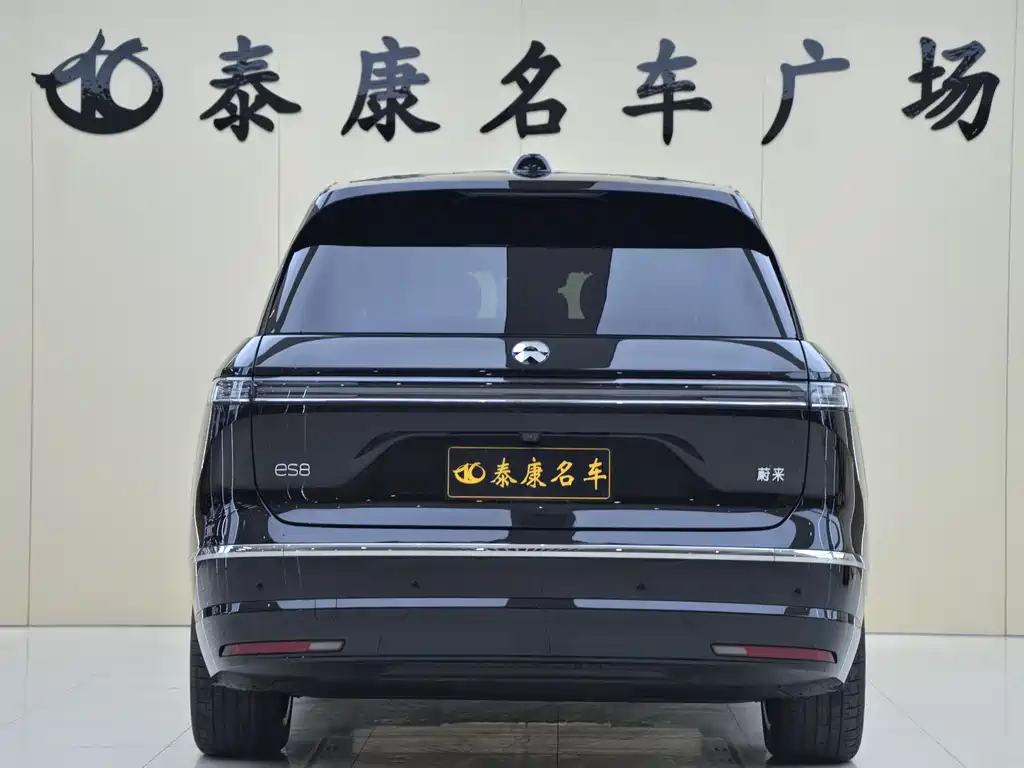 NIO ES8 2026 мест Executive Luxury