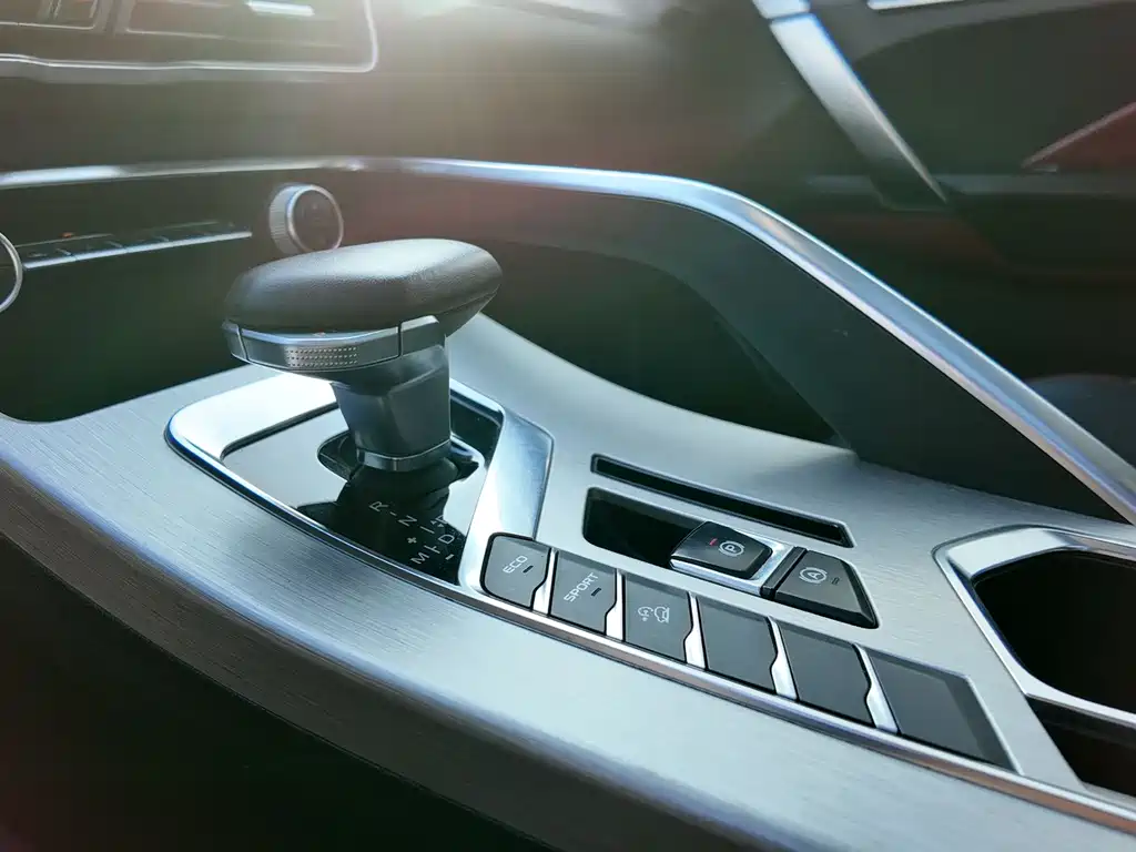 GEELY AUTOMOBILE BINYUE