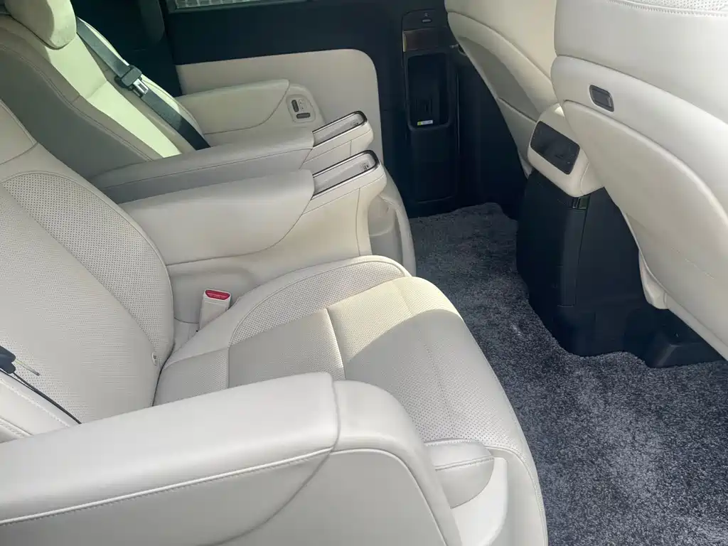 Li Auto Li MEGA — миниатюра 15