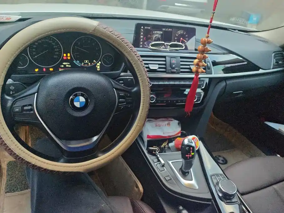 BMW 3 Series — миниатюра 12