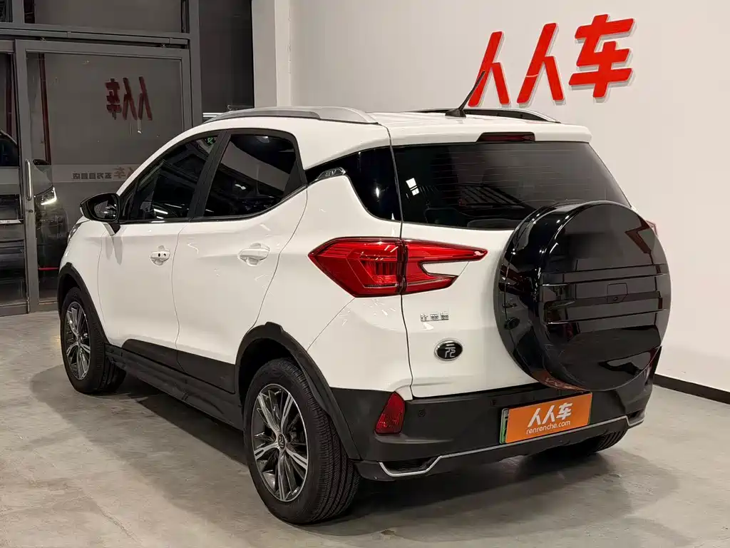 BYD Yuan EV — миниатюра 20