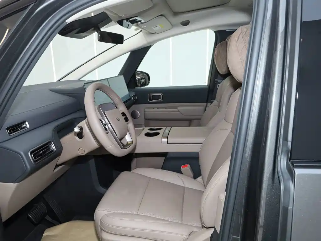 Li Auto Li MEGA — миниатюра 9