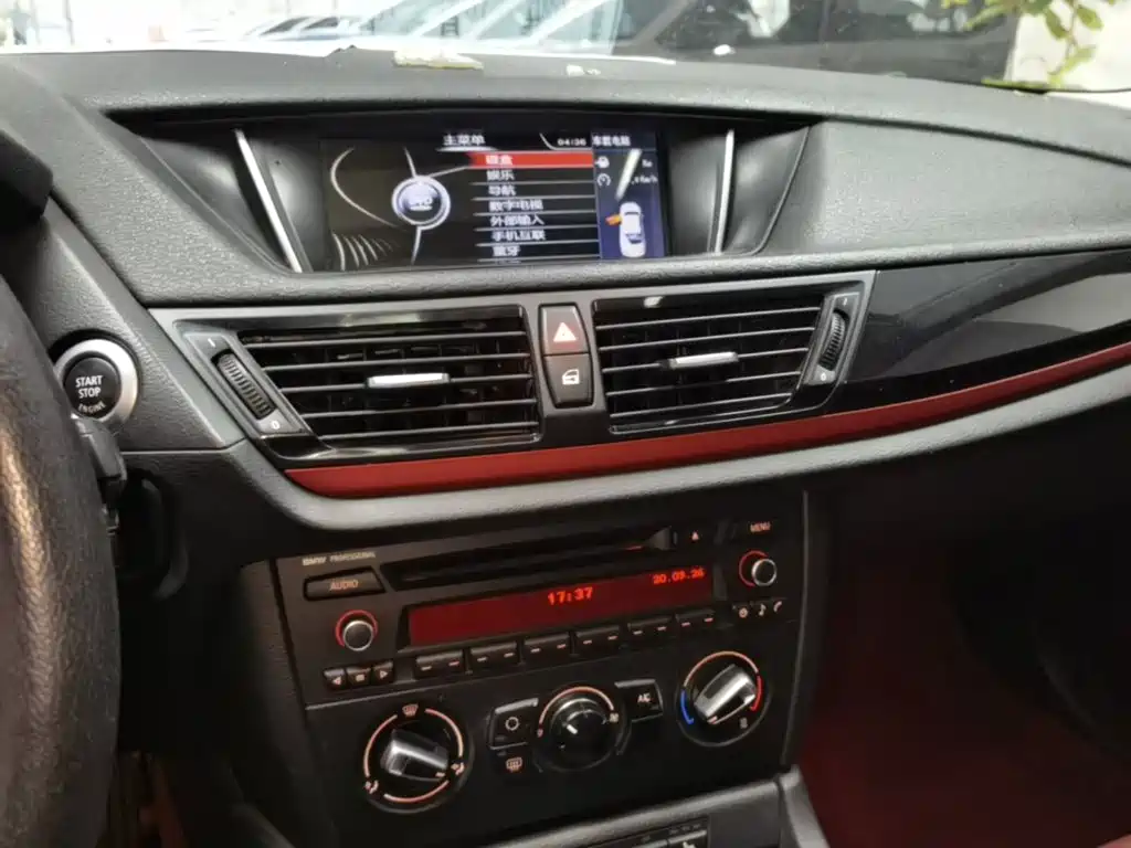 BMW X1 — миниатюра 13