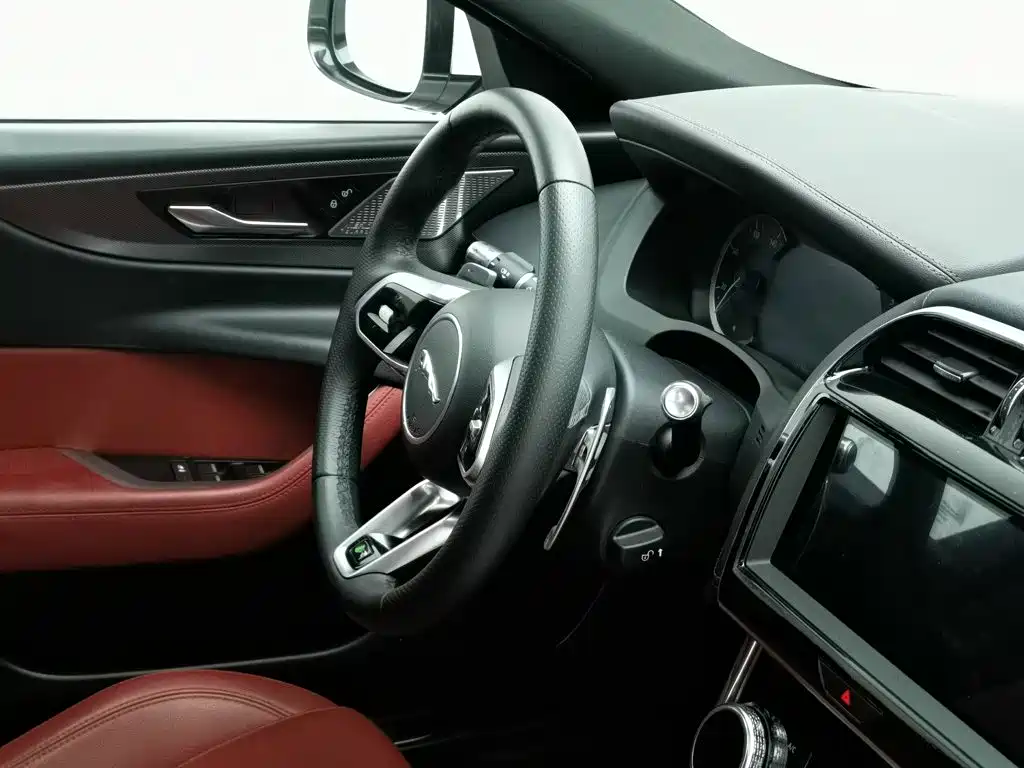 Jaguar XEL — миниатюра 22