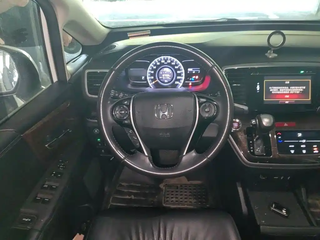 Honda Odyssey — миниатюра 6
