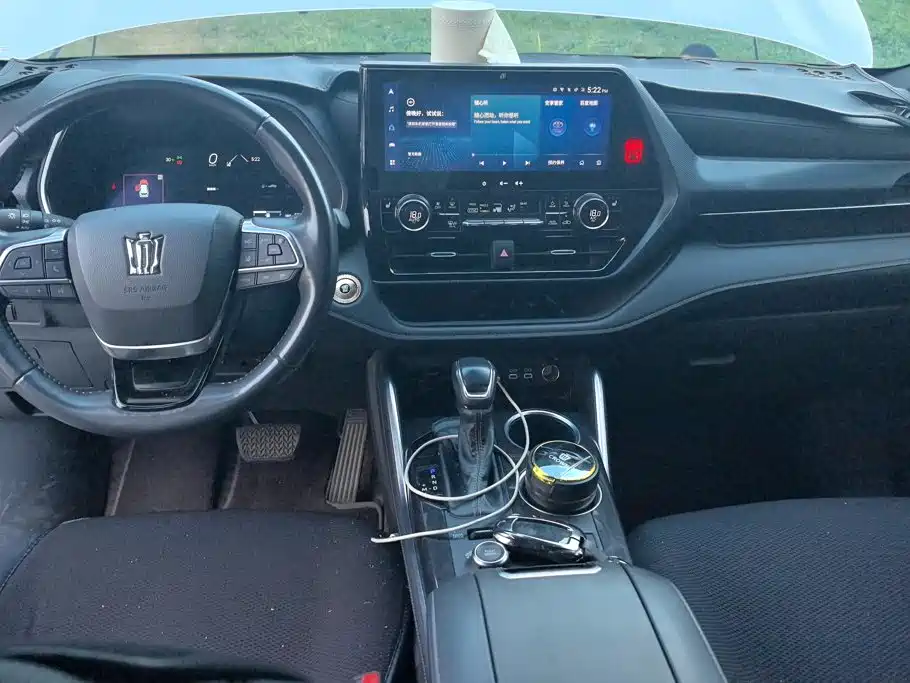 Toyota Crown Kluger — миниатюра 12