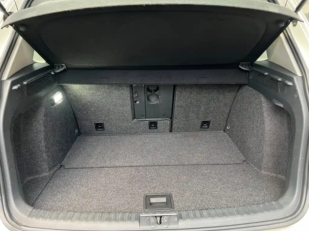 Volkswagen Tiguan — миниатюра 30