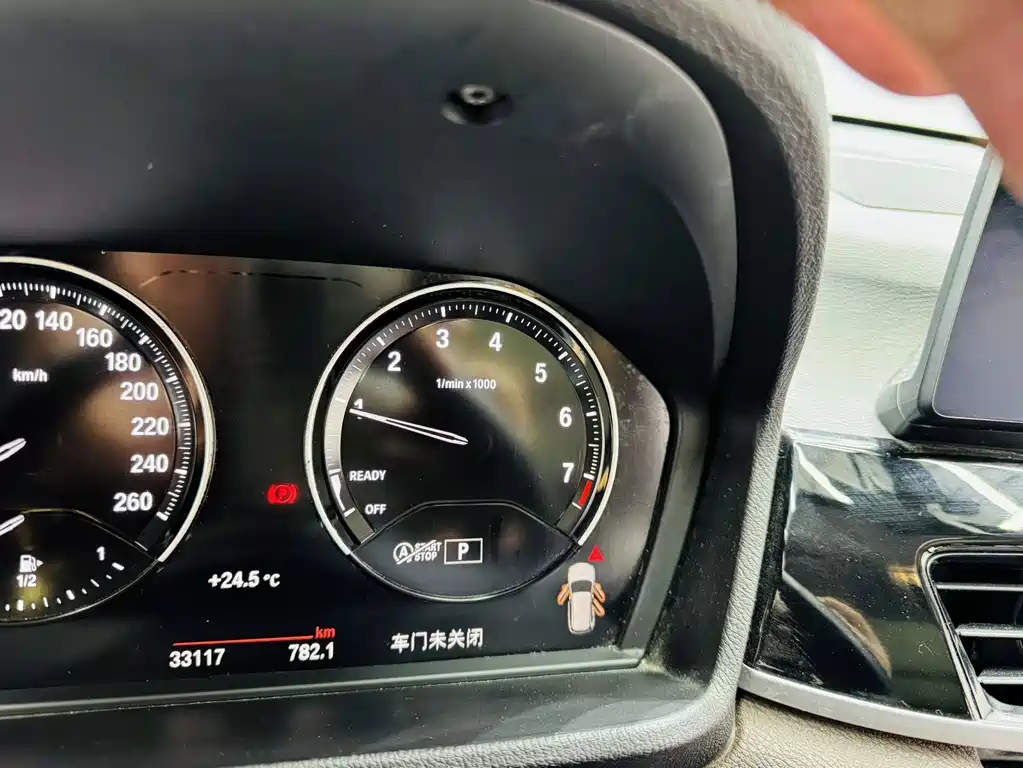 BMW X1 — миниатюра 10