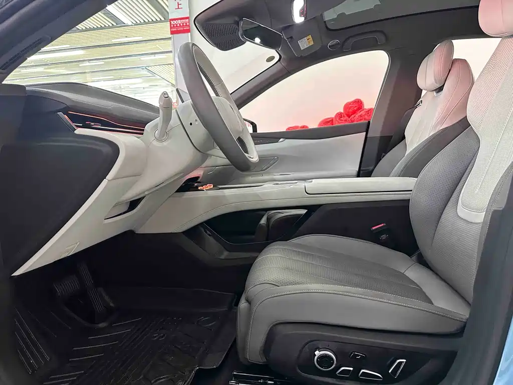 Changan Deepal DARK BLUE L07