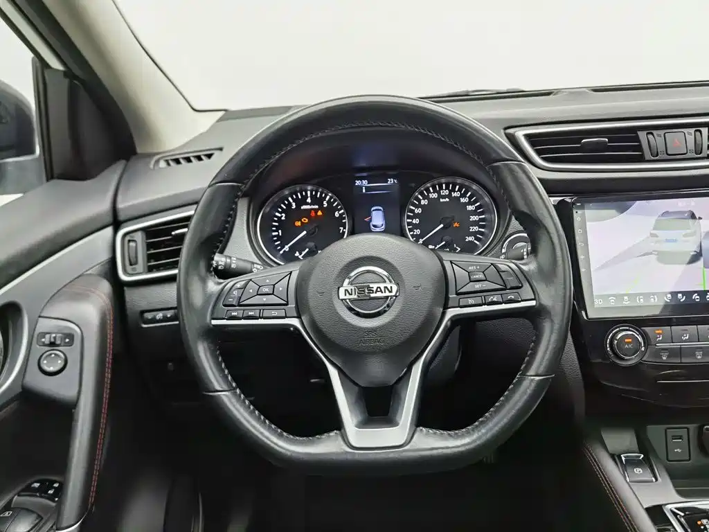 Nissan Qashqai — миниатюра 11
