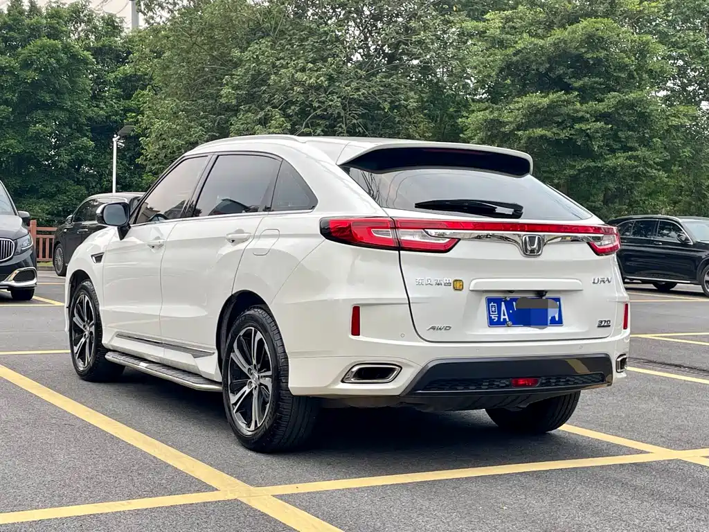 Honda UR-V — миниатюра 6
