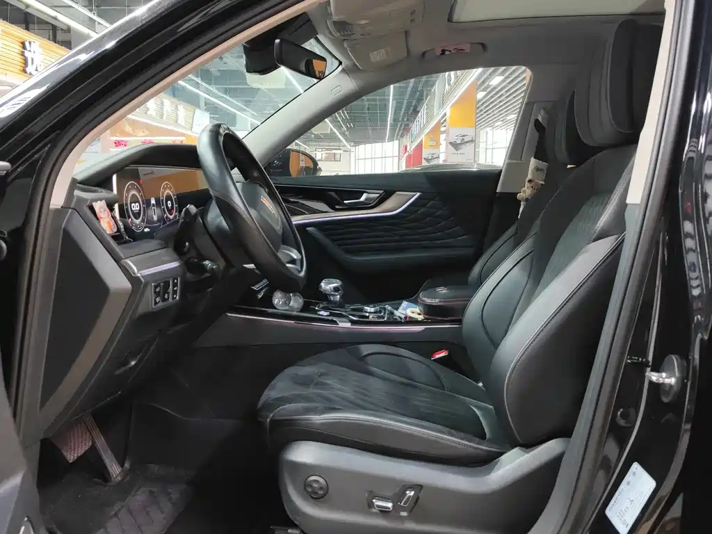 Hongqi Hongqi HS5 — миниатюра 3