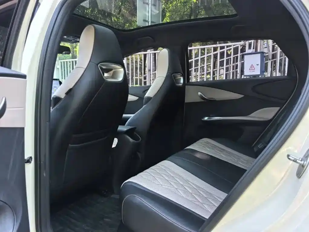 BYD Dolphin — миниатюра 7