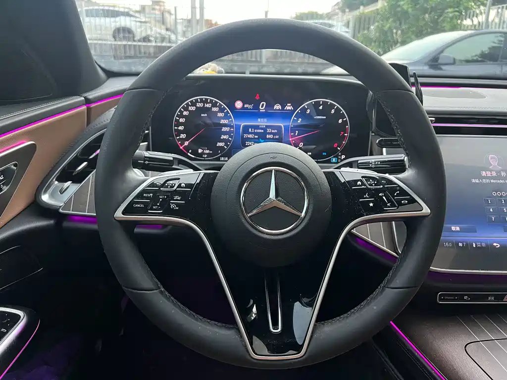 Mercedes-Benz E-Class — миниатюра 18
