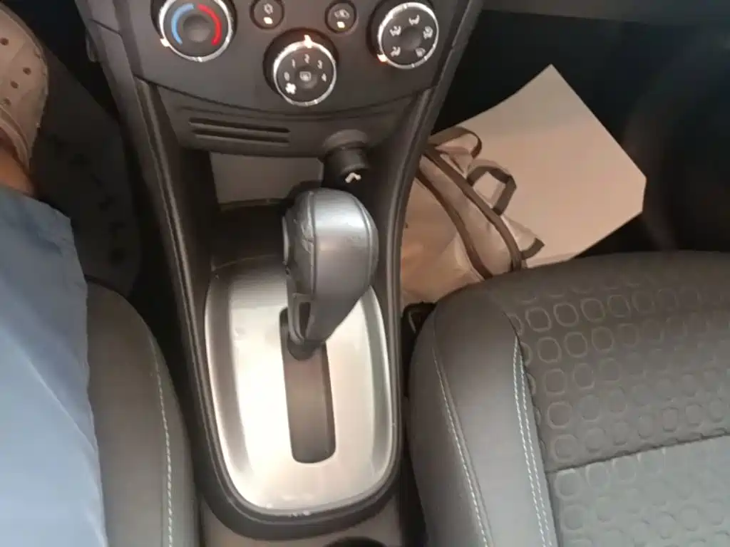 Chevrolet Trax — миниатюра 14