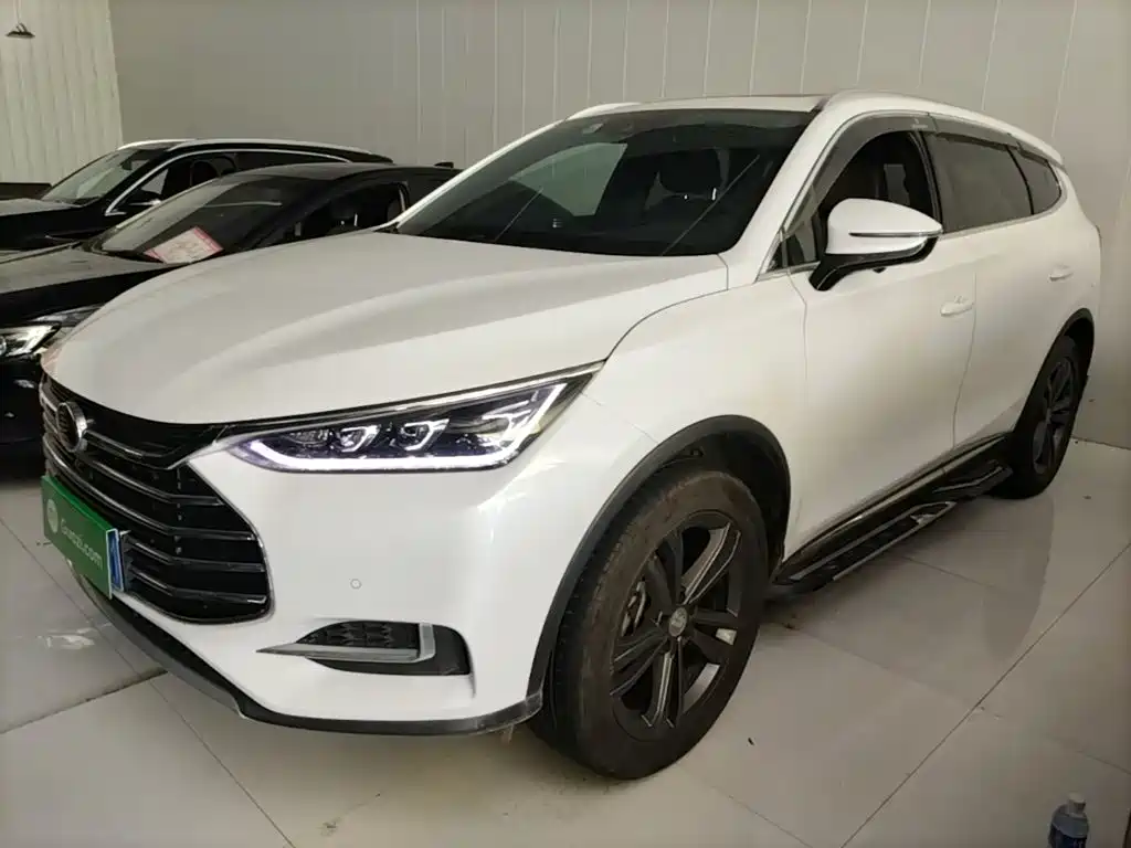 BYD Tang 2.0T Auto Flagship