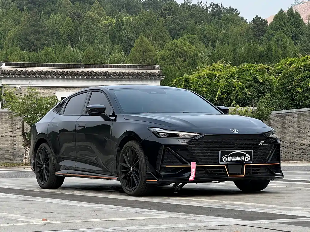Changan UNI-V 2022 1.5T