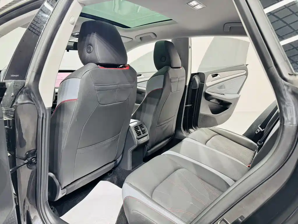 Volkswagen Lamando — миниатюра 12