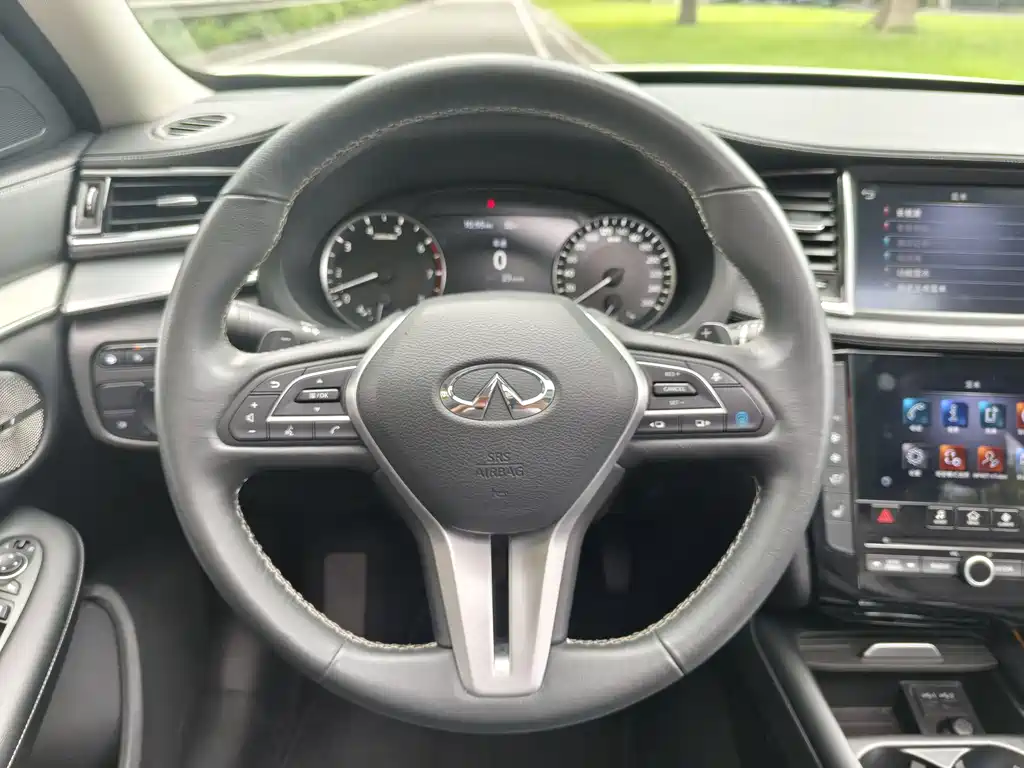 Infiniti QX50 2024 2.0T Luxury