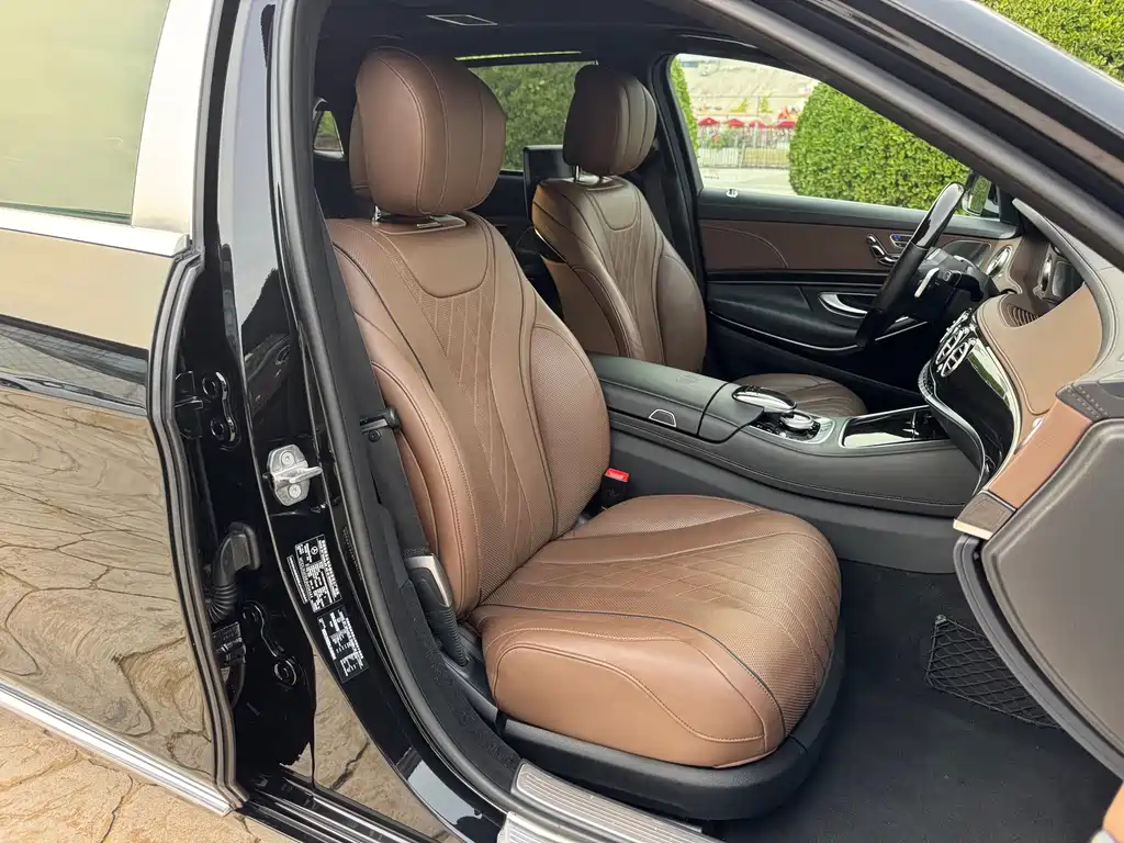 Mercedes-Benz S-Class — миниатюра 13