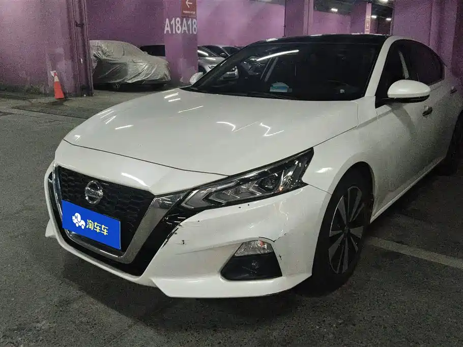 Nissan Teana 2021