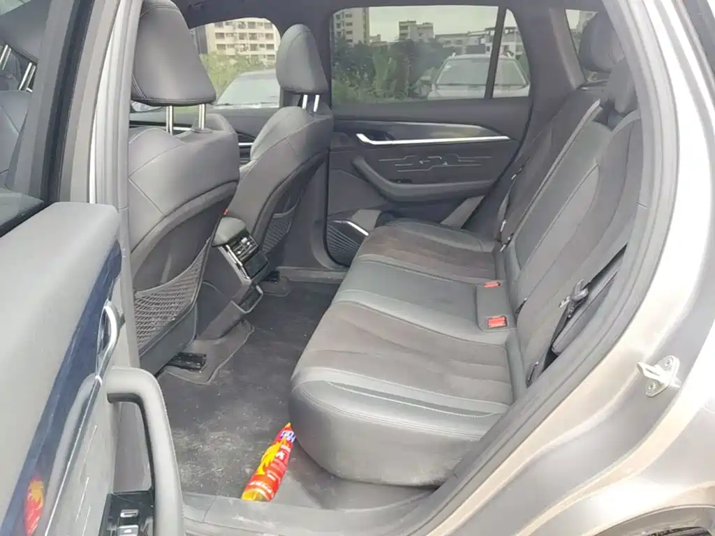 Geely Xingyue L — миниатюра 17