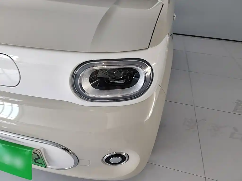 Wuling MINIEV — миниатюра 24