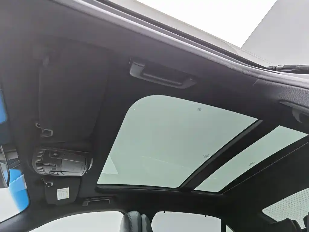 Lincoln Continental — миниатюра 14