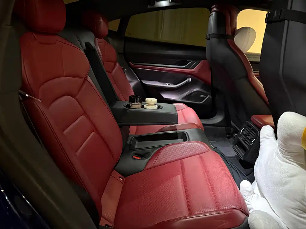 Porsche Taycan — миниатюра 14