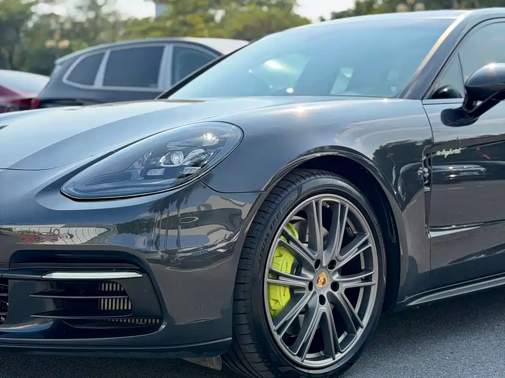 Porsche Panamera Hybrid — миниатюра 9