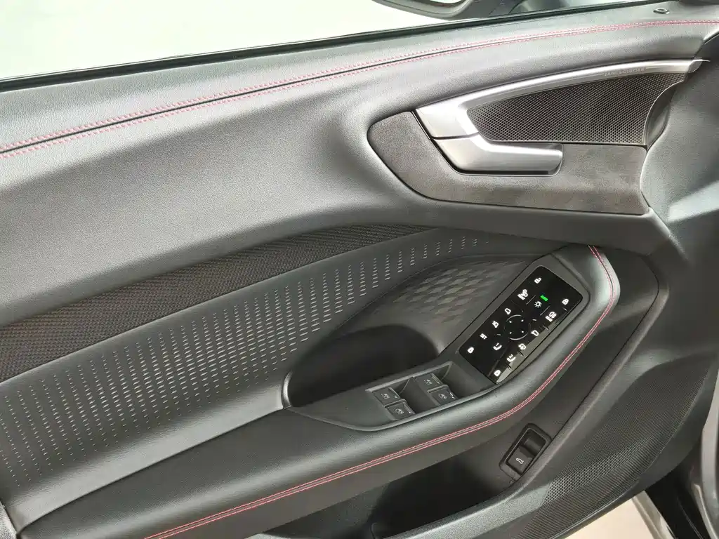 Audi A5L Sportback — миниатюра 12