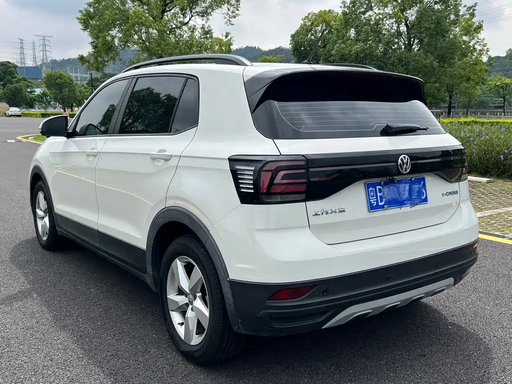 Volkswagen T-Cross — миниатюра 3