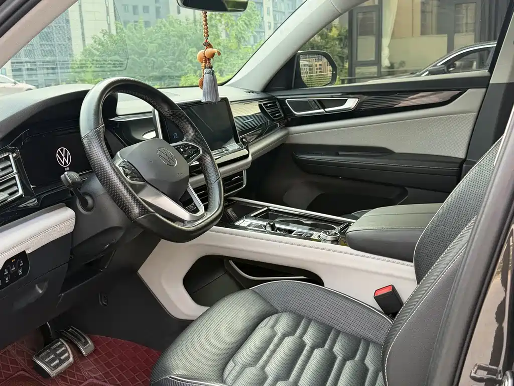 Volkswagen Teramont — миниатюра 6