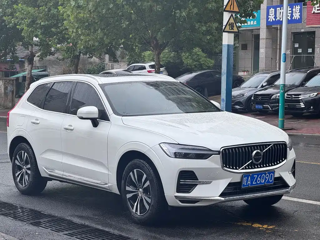 Volvo XC60 — миниатюра 3