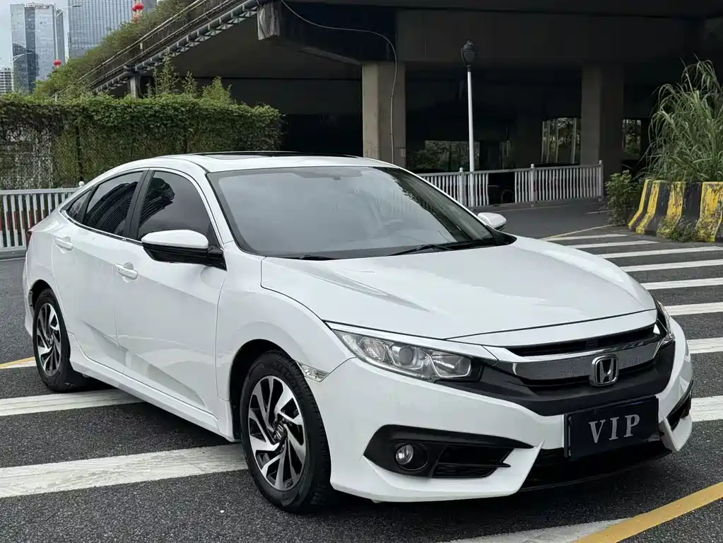 Honda Civic — миниатюра 3