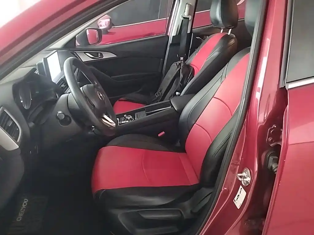 Mazda 3 Axela — миниатюра 15