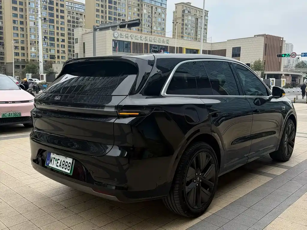 Li Auto IDEAL L6