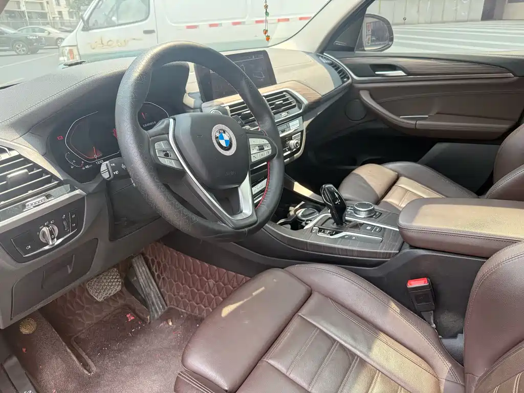 BMW X3 — миниатюра 12