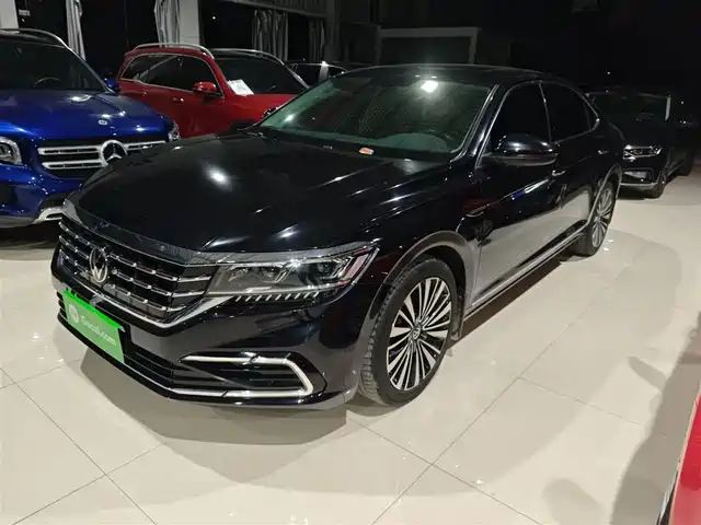 VOLKSWAGEN PASSAT 2021