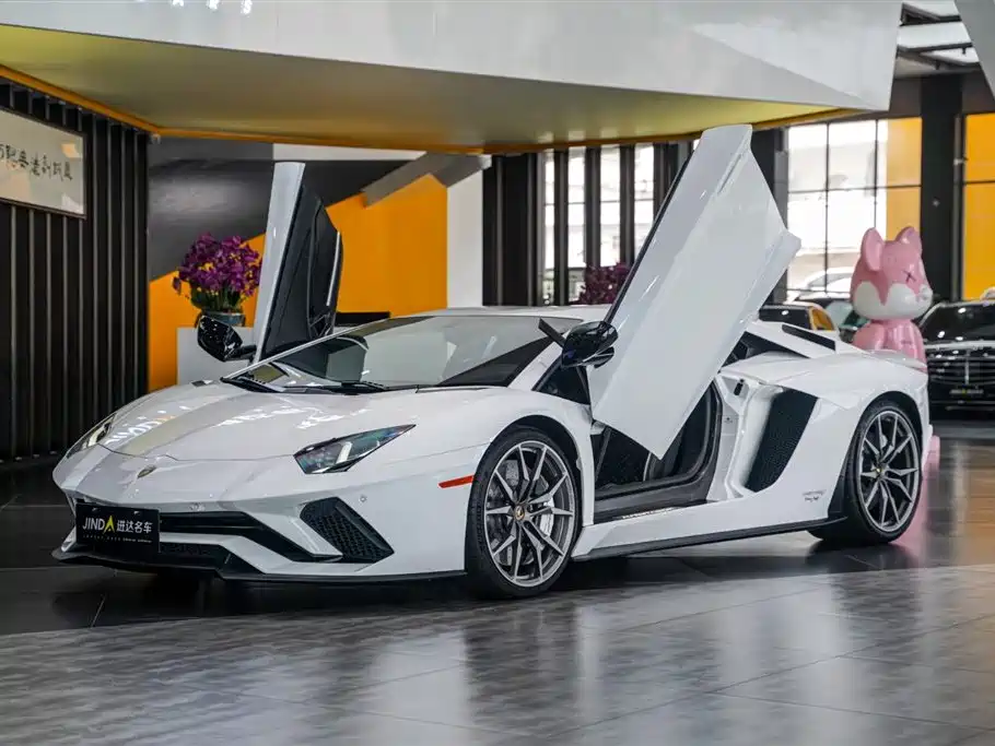 Купить Lamborghini Aventador