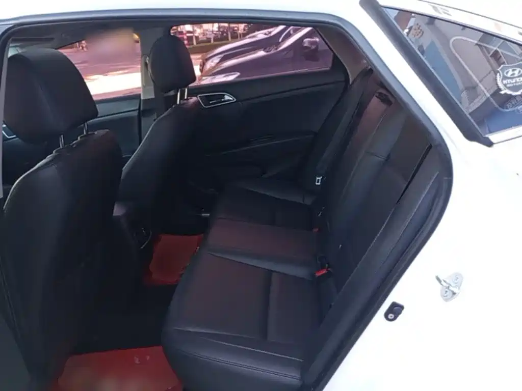 Hyundai Mistra — миниатюра 17
